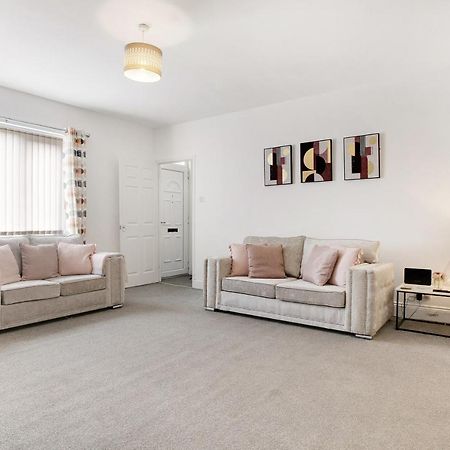Elegantly 2-Bedroom In Ashington, Sleeps 3 Ashington  Exteriör bild