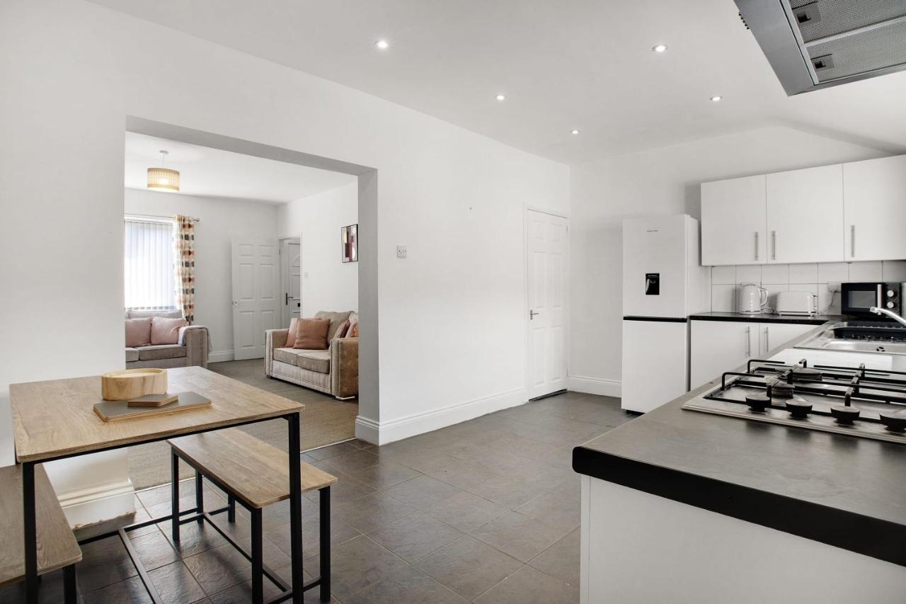 Elegantly 2-Bedroom In Ashington, Sleeps 3 Ashington  Exteriör bild